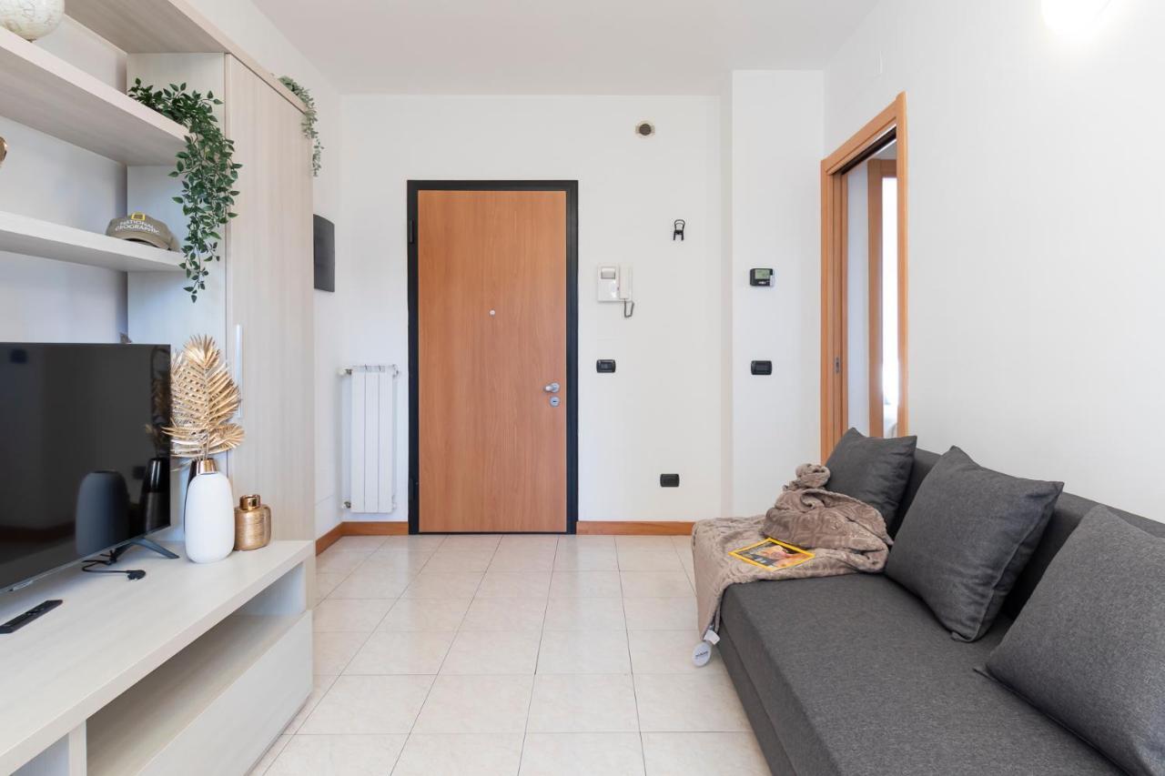 New Apartment With Terrace - Pampuri 7 Milánó Kültér fotó