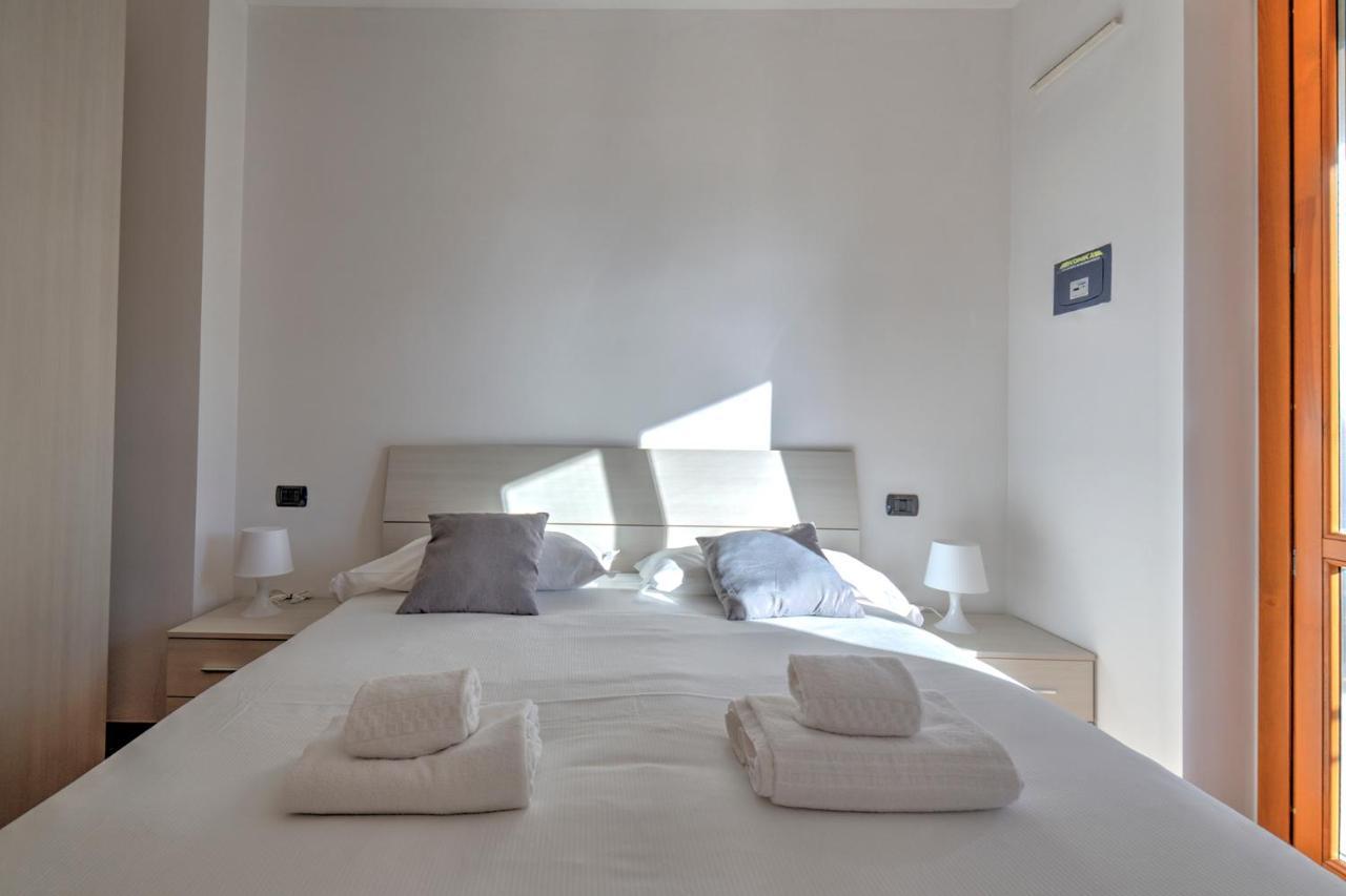 New Apartment With Terrace - Pampuri 7 Milánó Kültér fotó